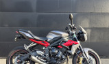 TRIUMPH STREET TRIPLE 675 R
