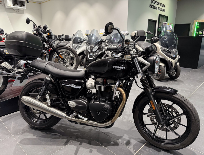 TRIUMPH STREET TWIN  900 / Garantie 