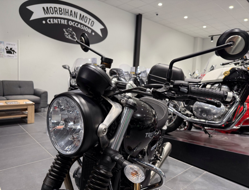 TRIUMPH STREET TWIN  900 / Garantie 