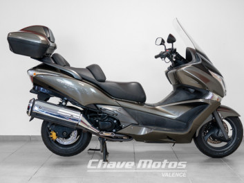 HONDA - SWT600 - FJS 600 D ABS - A RESTAURER