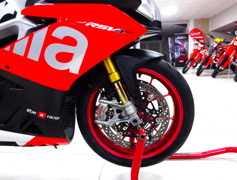 APRILIA RSV4 1000 RF