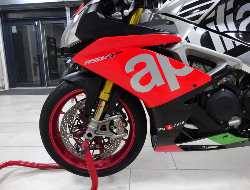 APRILIA RSV4 1000 RF
