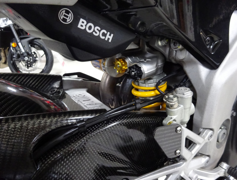 APRILIA RSV4 1000 RF