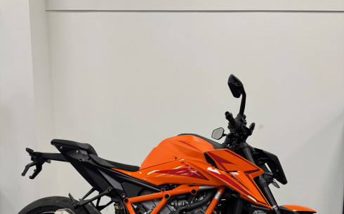 KTM 1390 SUPER DUKE R EVO