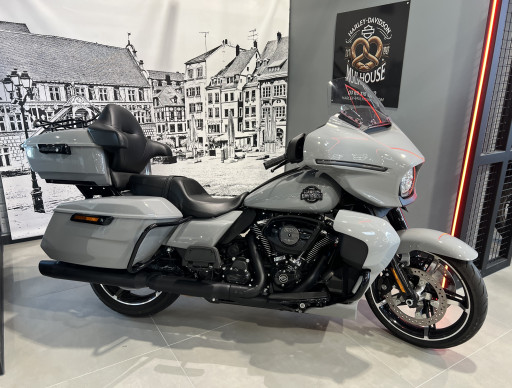 HARLEY-DAVIDSON TOURING STREET GLIDE 1923 ULTRA
