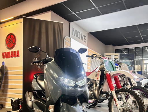 YAMAHA NMAX 125 POWER GREY
