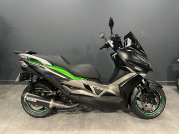 KAWASAKI J300 (A partir de 44€/mois)