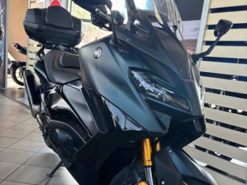 YAMAHA XP T-MAX 560 TECH MAX