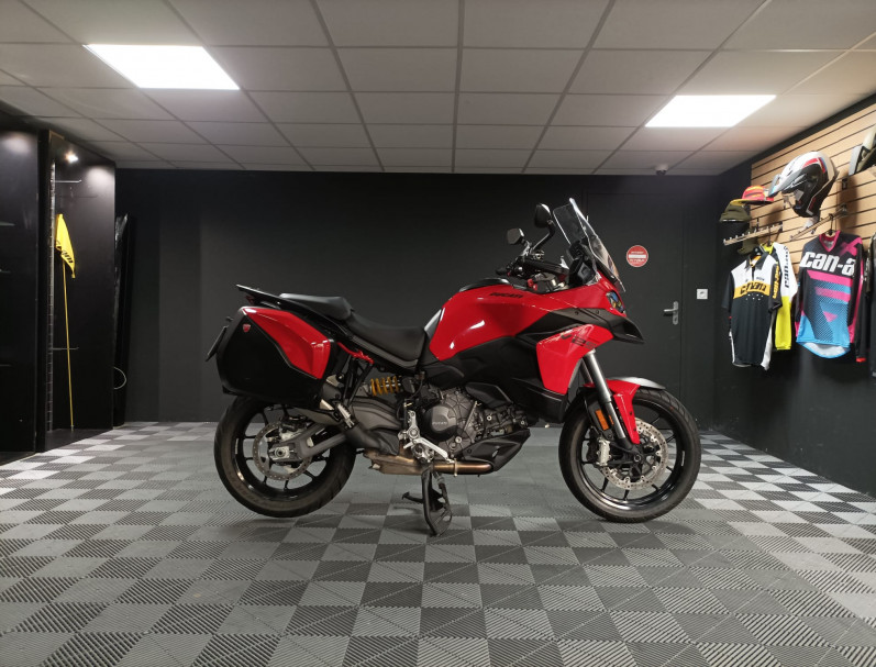 DUCATI Multistrada v2 s 