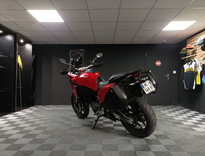 DUCATI Multistrada v2 s 