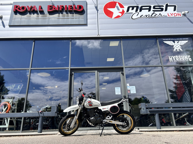 MASH X-RIDE 125 - 2024 - 4888 KM - OCCASION - GARANTIE / RÉVISÉE / LIVRAISON POSSIBLE