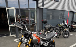 TRIUMPH SCRAMBLER 1200 XE
