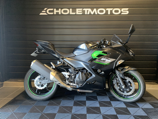 KAWASAKI NINJA 400