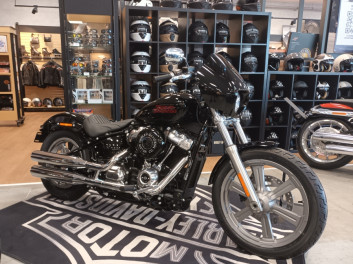 HARLEY-DAVIDSON SOFTAIL STANDARD 1745