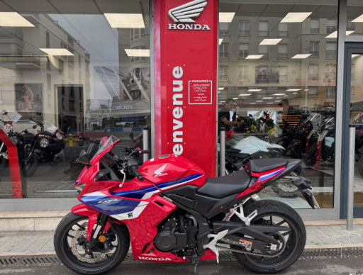 CBR500R CBR 500 R  03/2025 570 kms