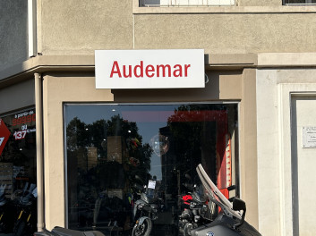 YAMAHA XP T-MAX 560