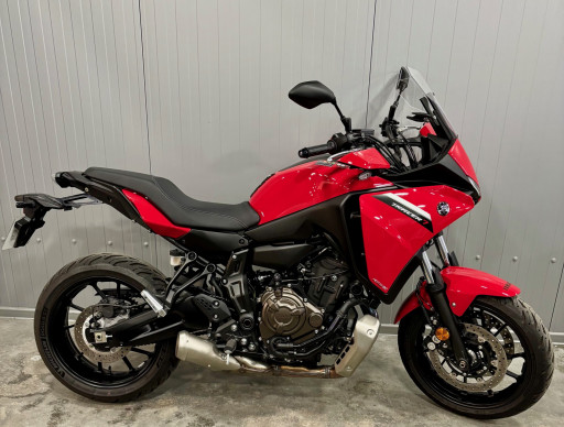 YAMAHA TRACER 7