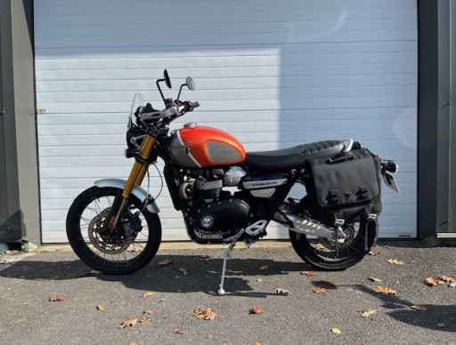 TRIUMPH SCRAMBLER 1200 XE