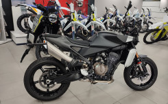 HUSQVARNA SVARTPILEN 801