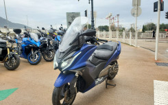 KYMCO AK 550