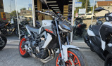 YAMAHA MT-09