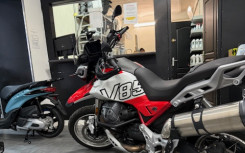 MOTO GUZZI V85 TT 