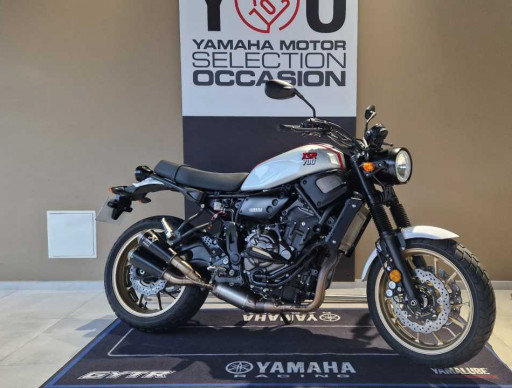 YAMAHA XSR 700 XTRIBUTE garantie 12 mois