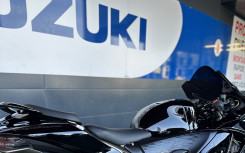 SUZUKI GSX-R 1300 HAYABUSA