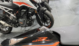 KTM 890 DUKE R