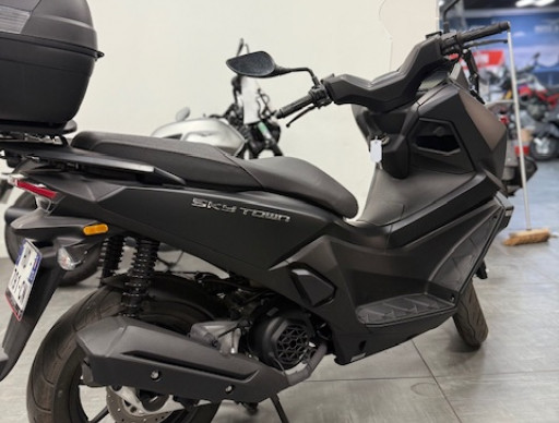 KYMCO DOWNTOWN 125