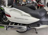 SUZUKI BURGMAN 650 EXECUTIVE 
