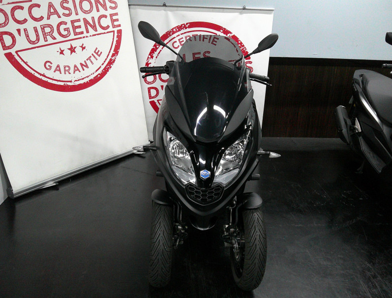PIAGGIO MP3 300 HPE 2024 7900KM