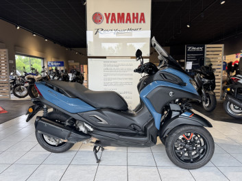 YAMAHA TRICITY 300