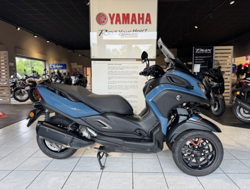 YAMAHA TRICITY 300