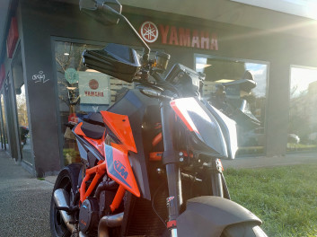 KTM 1290 SUPER DUKE R
