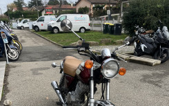 SUZUKI TU 250 - 1999 -12 759 KM - OCCASION - GARANTIE / RÉVISÉE / LIVRAISON POSSIBLE