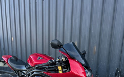 TRIUMPH SPEED TRIPLE 1200 RR