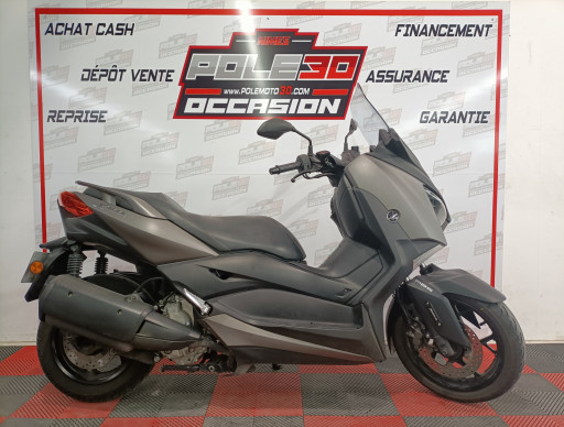 YAMAHA XMAX 300