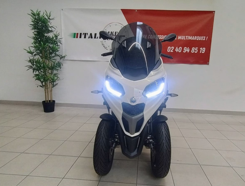 PIAGGIO MP3 310 HPE