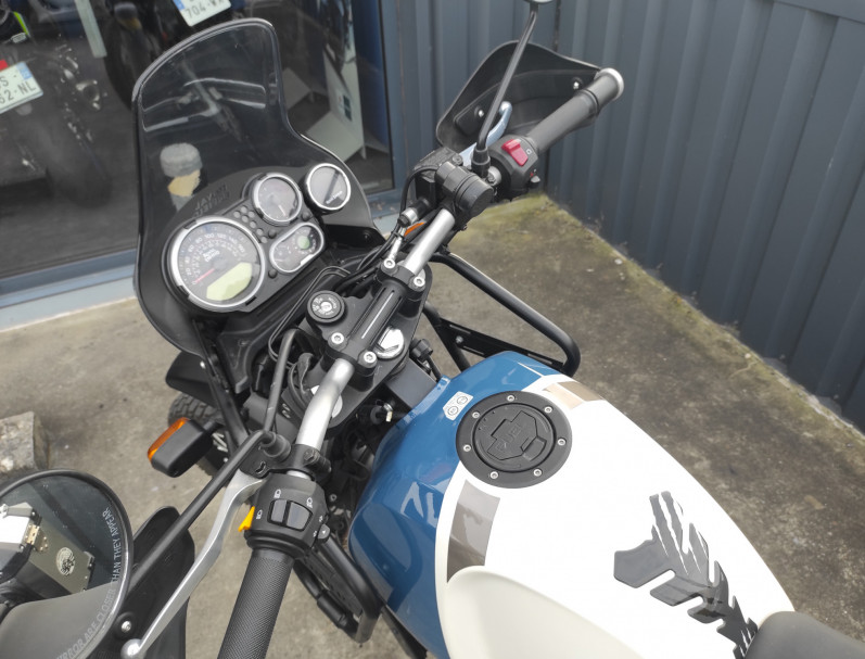 ROYAL ENFIELD HYMALAYAN 400