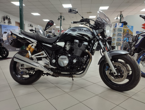 YAMAHA XJR 1300 SP