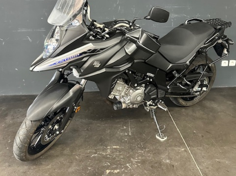 SUZUKI 650 DL / 124.57€/MOIS* / DSN MOTOS 40