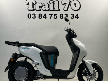 YAMAHA NEO
