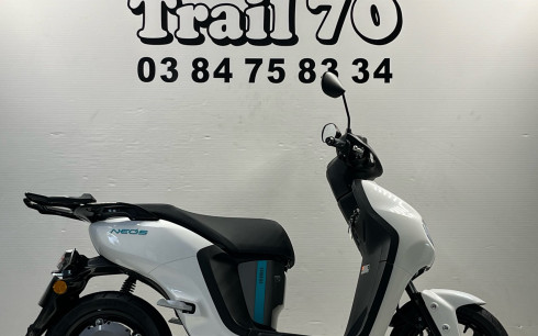 YAMAHA NEO