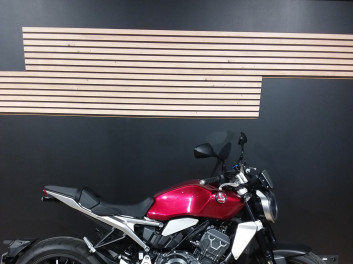  CB 1000 R