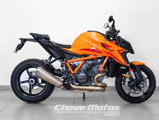 KTM - 1390 SUPER DUKE R