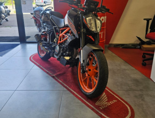 KTM DUKE 125