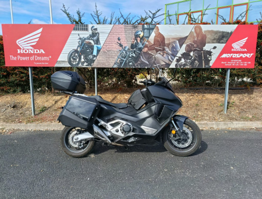 HONDA FORZA 750 ABS
