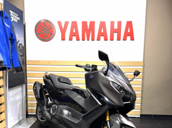 YAMAHA XP T-MAX 560 TECH MAX