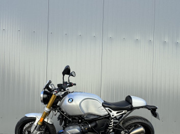 BMW R NineT